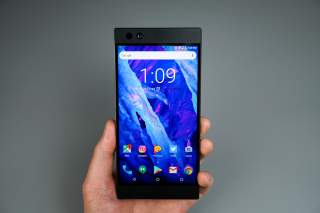 DEAL: Save $100 on Razer Phone Today Only, Priced at $599 (Includes Gold Edition)