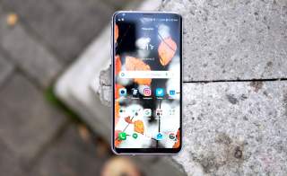 Verizon LG V30, G6 Updated With September Security Patch