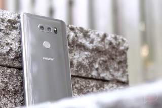 Verizon LG V30 Becomes V30 ThinQ With Update Today, Gets AI Things
