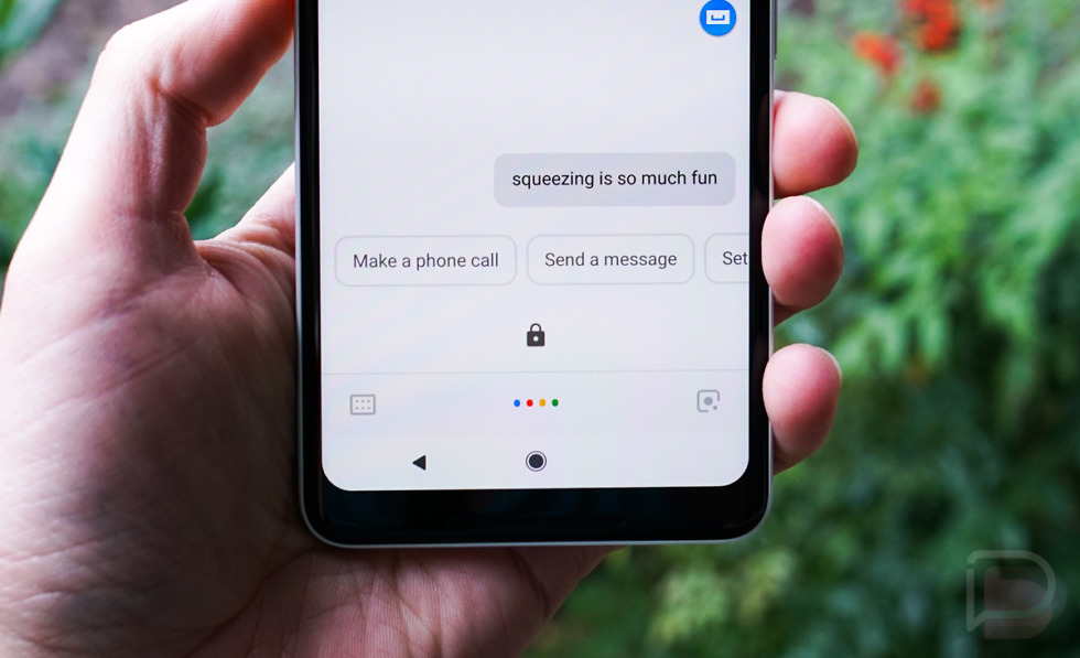 google assistant pixel 2 squeeze
