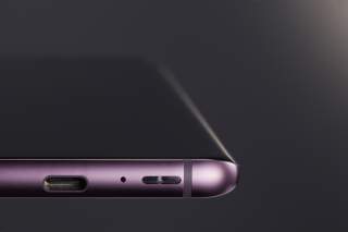 Samsung Overviews Galaxy S9’s 960fps Super Slow-mo, AR Emoji, and Stereo Speakers in New Videos