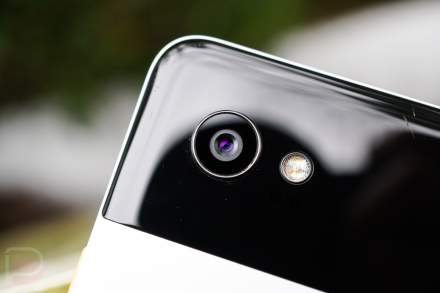 DEAL: Best Buy Drops $100 Off Pixel 2 XL – Includes Free Google Home Mini, Chromecast, Daydream, YouTube TV