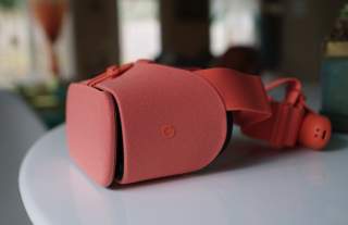 You Can Now Browse the Web in VR Thanks to Daydream Support for Chrome