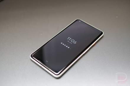 Google has a Fix for Your Slow-to-Wake Pixel 2 XL