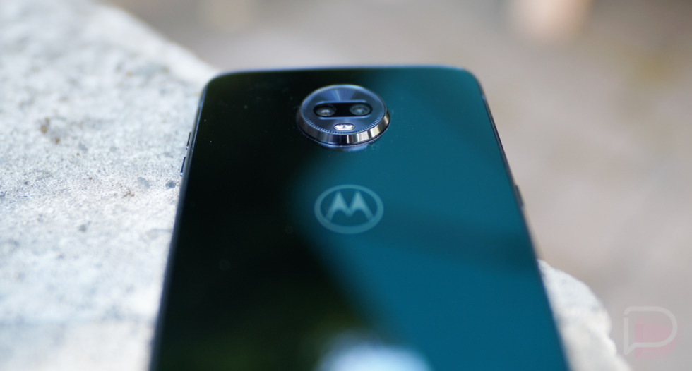 moto z3 play review