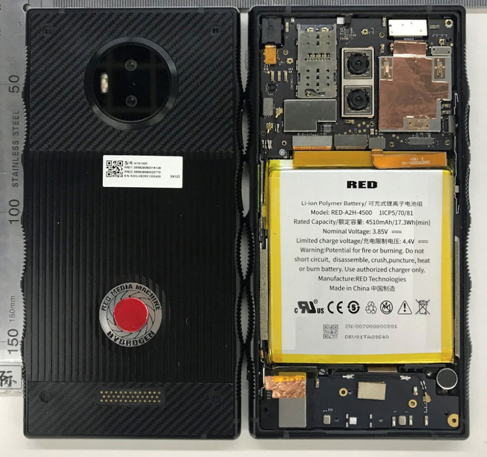 Red Hydrogen One FCC