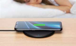 DEAL: Anker Qi Wireless Charger for $11 ($5 Off), Wireless Earbuds for $99 ($50 Off)