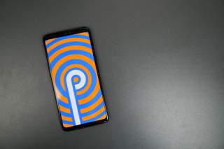 Video: OnePlus 6 Android Pie First Look!