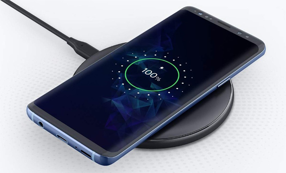 DEAL: Anker's 10W Fast Wireless Charging Pad is $12.99 Right Now