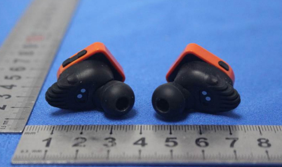 Louis Vuitton Horizon Wireless Earphones