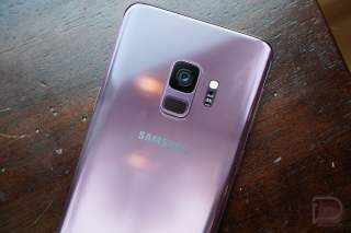 AT&T Galaxy S20 Line Gets Huge Update, Verizon Galaxy S9 Gets a Patch (Updated)