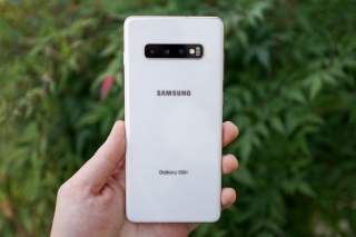 Props: Samsung Pushes February Security Patch to Unlocked Galaxy S10 Units