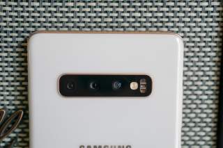 Samsung Spins Bright Night Camera Feature Into Standalone Mode