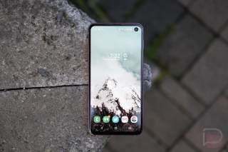 You Still Have Time to Take Advantage of Samsung’s $550 Trade-in Offer for the Galaxy S10