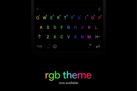 This RGB Theme for Chrooma Keyboard is Hot