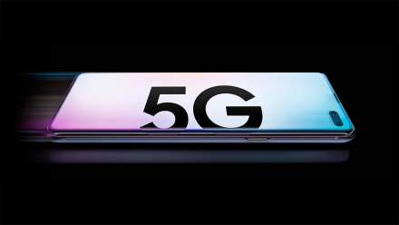 AT&T Business Customers Can Get the Galaxy S10 5G Starting June 17