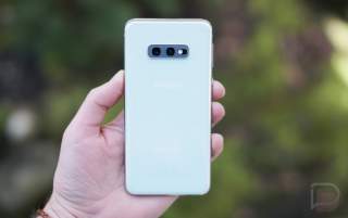 DEAL: Samsung Offering Instant $300 Off Galaxy S10 With Trade