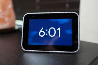 DEAL: Lenovo Smart Clock Drops to $49.99 ($30 Off)
