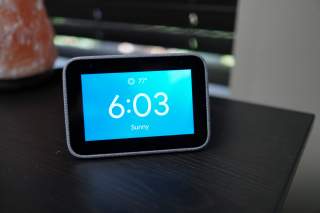 DEAL: Lenovo Smart Clock for $40 at Best Buy