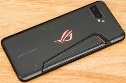 ASUS ROG Phone II Features a 6.6″ 120Hz Display, Snapdragon 855+, and 6,000mAh Battery