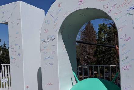 Are Android Statues Still Fun Without the Desserts?