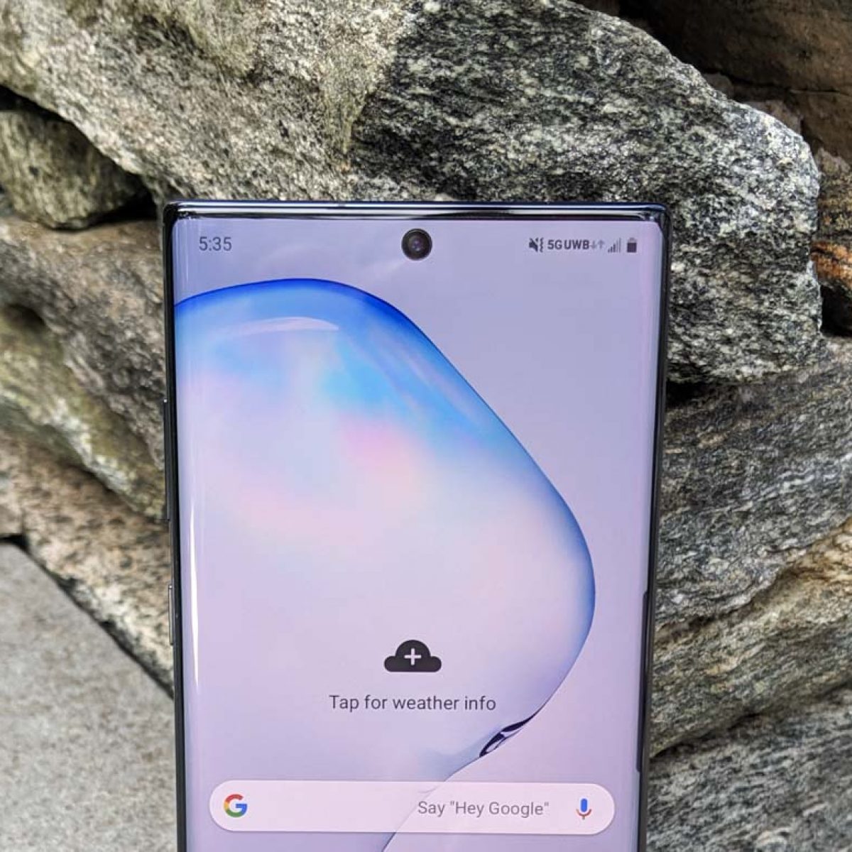 The Samsung Galaxy Note 10+ 5G Is a Huge Mess