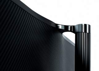 OnePlus TV Appears to Have Carbon Fiber Backside Because That’s Not a Waste at All