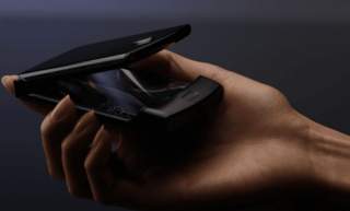 This is Likely Our First Look at the Foldable Moto Razr