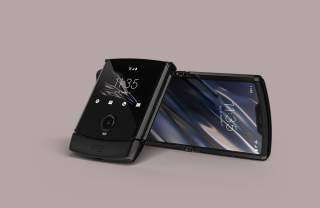 Is the Foldable Motorola Razr Bad?