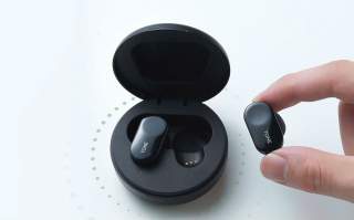 LG’s $199 Wireless Earbuds Now Available in US