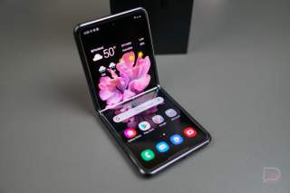 You Probably Shouldn’t Intentionally Scratch Your Galaxy Z Flip’s Display, It’s Fragile