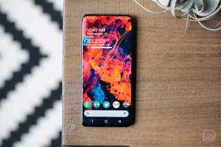 Buncha Verizon, AT&T Galaxy Devices Pick Up September Security Patch