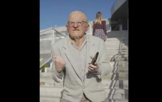 LG Confirms Brands Should be Banned From Social Media