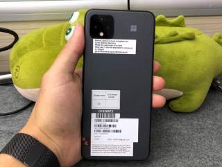 A Matte Grey Pixel 4 XL Looks Pretty Hot