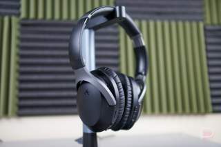 Stuck at Home Review: Avantree Headphones Offer ANC, Dope Charging Stand for $135
