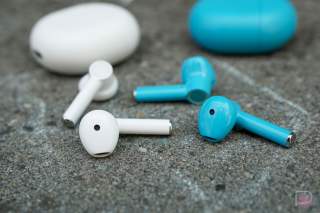 CBP Seizes 2,000 OnePlus Buds, Calls Them “Counterfeit Apple AirPods” (Updated)