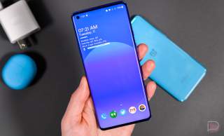 Video: OnePlus 8 Pro Android 11 First Look! Always-On Display is Here.