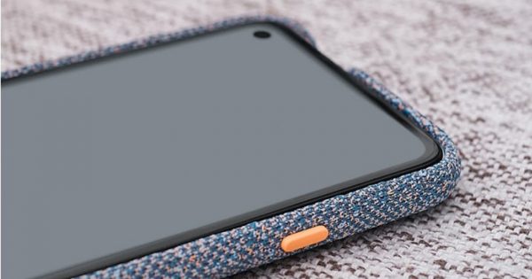 Google’s Pixel 4a Fabric Case Has an Unknown Feature!