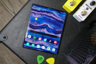 DEAL: Galaxy Z Fold 2 is Down to $1499 Right Now ($300 Off)