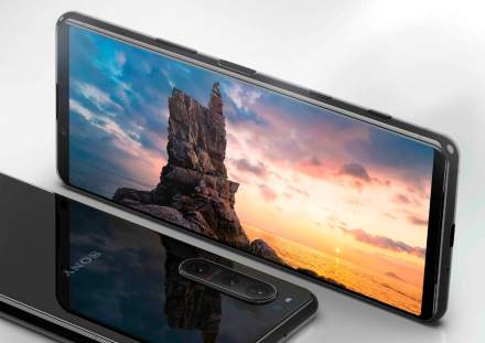 Sony Xperia 5 II Official: I Still Badly Want That