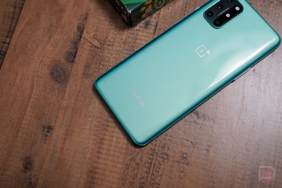 OnePlus 8T Design