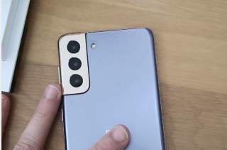 The Galaxy S21 is a Pretty Phone