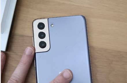 The Galaxy S21 is a Pretty Phone