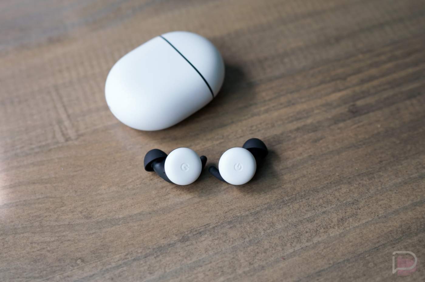 I Think Google Just Showed Us the New “Pixel Buds A” in Green