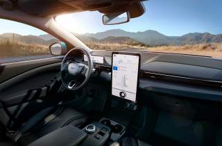 Ford Chooses Android Automotive as Infotainment OS of Choice