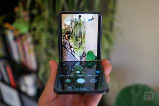 Galaxy Z Flip 5G Just Got a $250 Price Cut