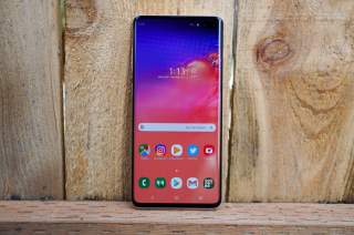 Samsung July Updates: Galaxy S10 Steps to the Plate