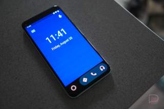 Google Shutting Down Android Auto for Phone Screens in Favor of Assistant’s Driving Mode