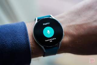Galaxy Watch 4 Gets a Walkie Talkie App