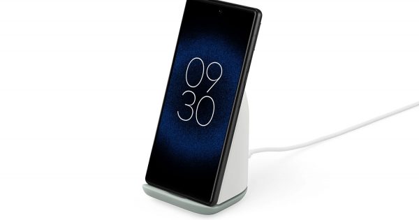 There is a New Pixel Stand, You Just Can't Buy It Yet - Vimarsana News